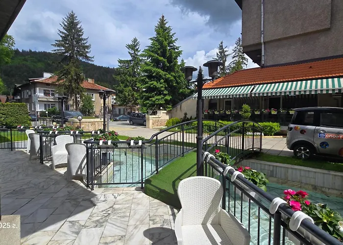 Hotel тото шанс 2*